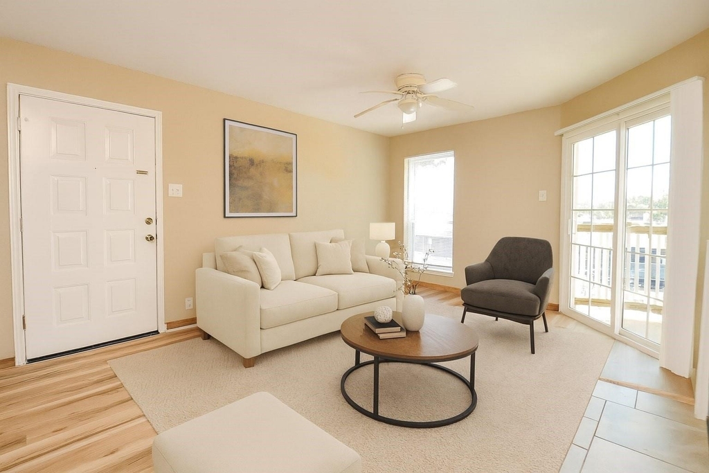 10211 Sugar Branch Drive - Photo 2