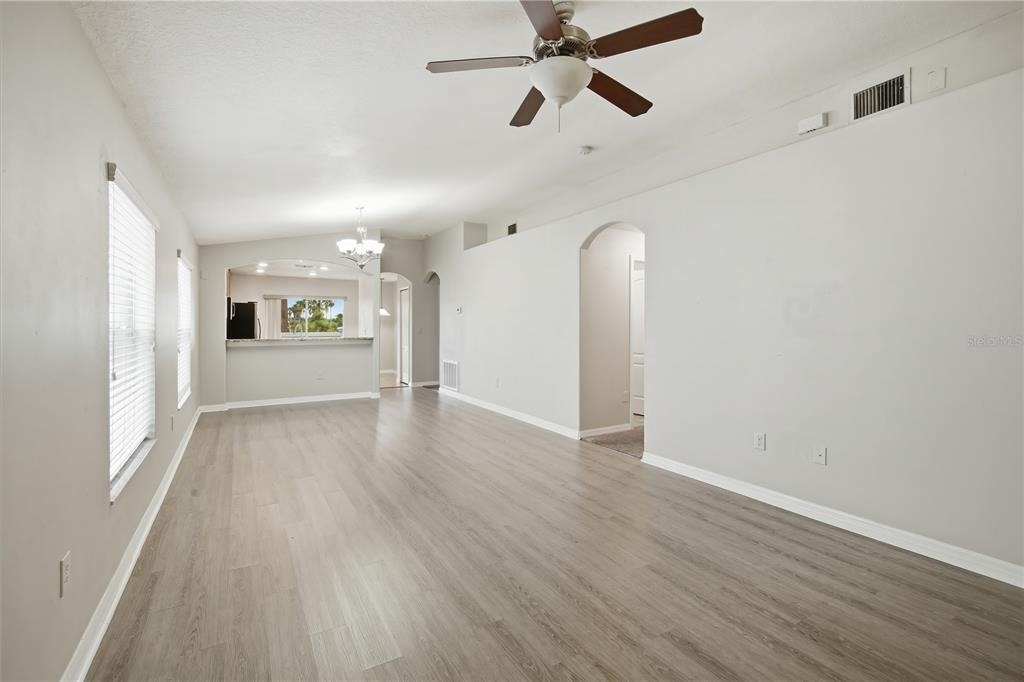 1827 Harbour Blue Street - Photo 4