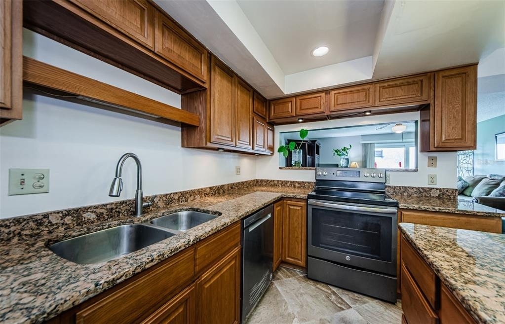 433 S Paula Drive - Photo 5