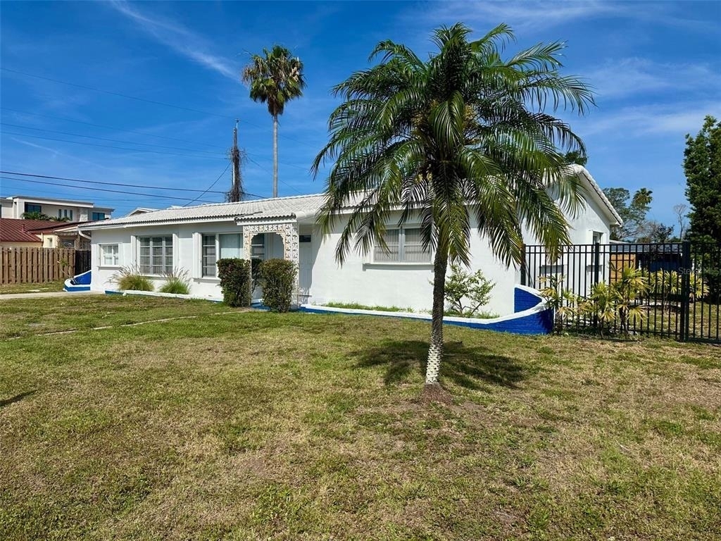 10 158th Avenue - Photo 0