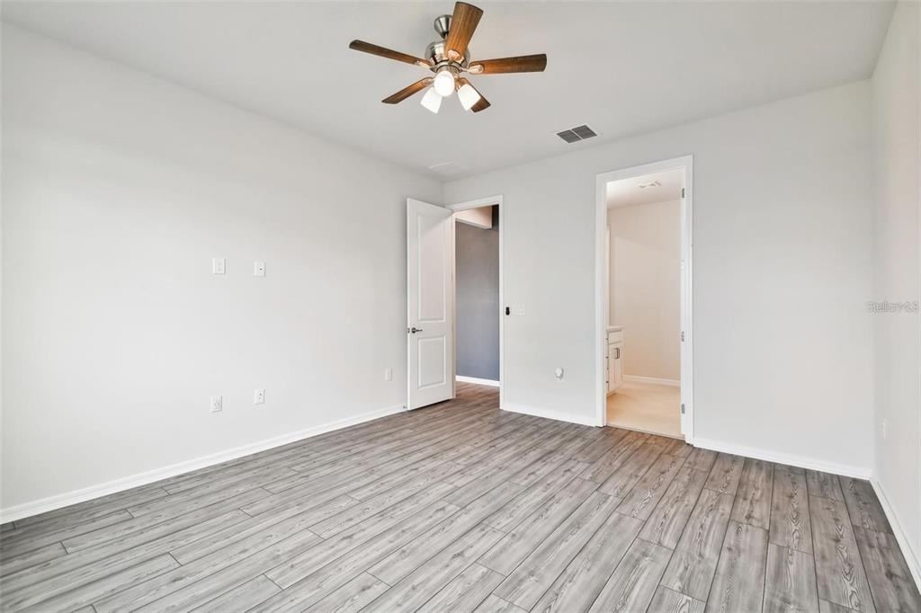 13144 Peachleaf Avenue - Photo 13
