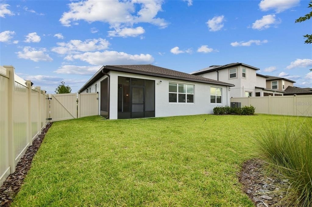 13144 Peachleaf Avenue - Photo 40