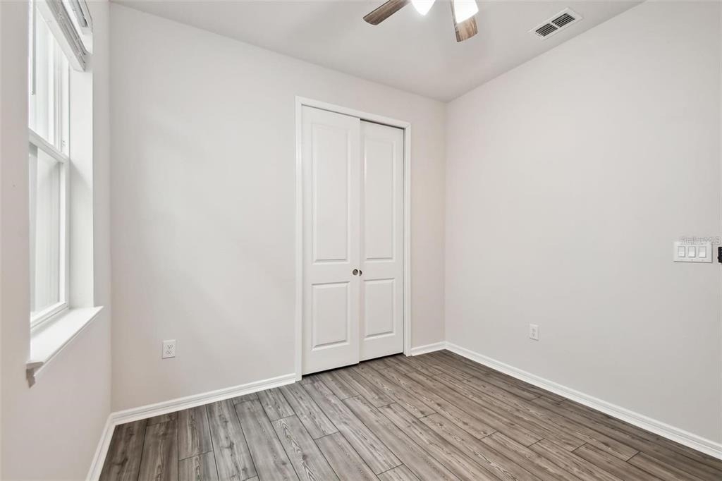 13144 Peachleaf Avenue - Photo 32