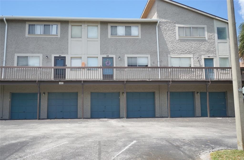 6325 Newtown Circle - Photo 0