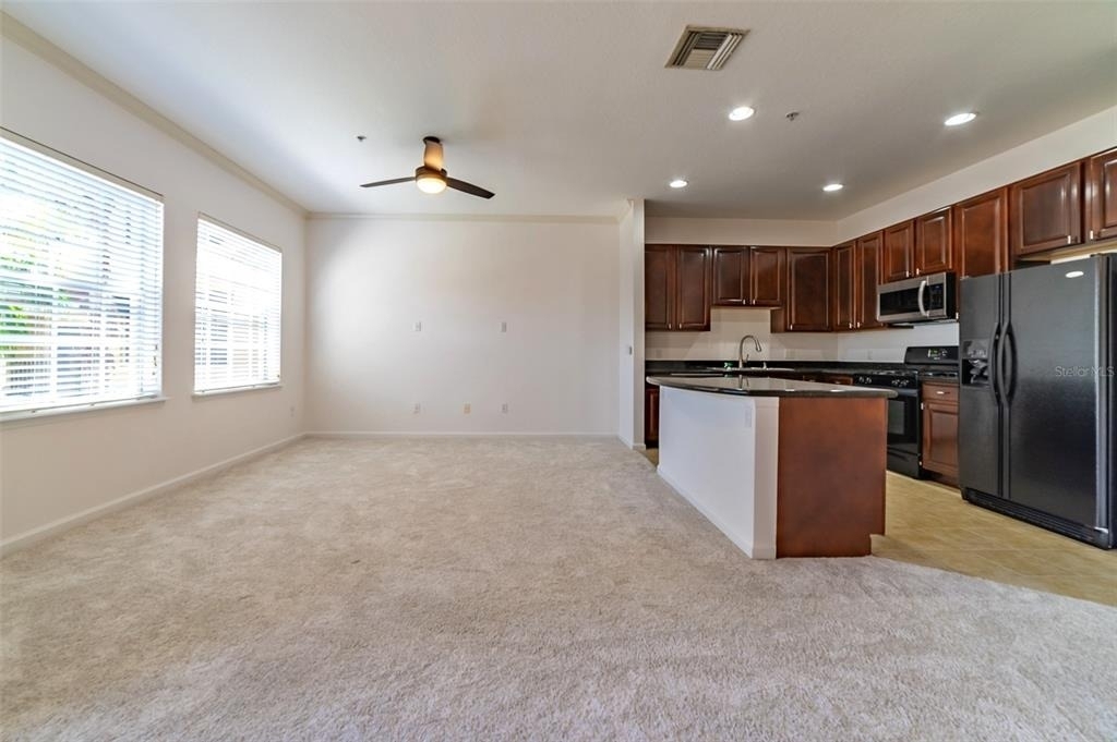 528 Jasmine Way - Photo 9