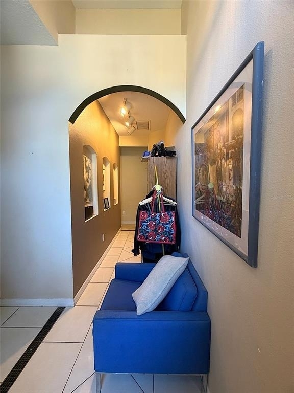 595 56th Avenue S - Photo 1