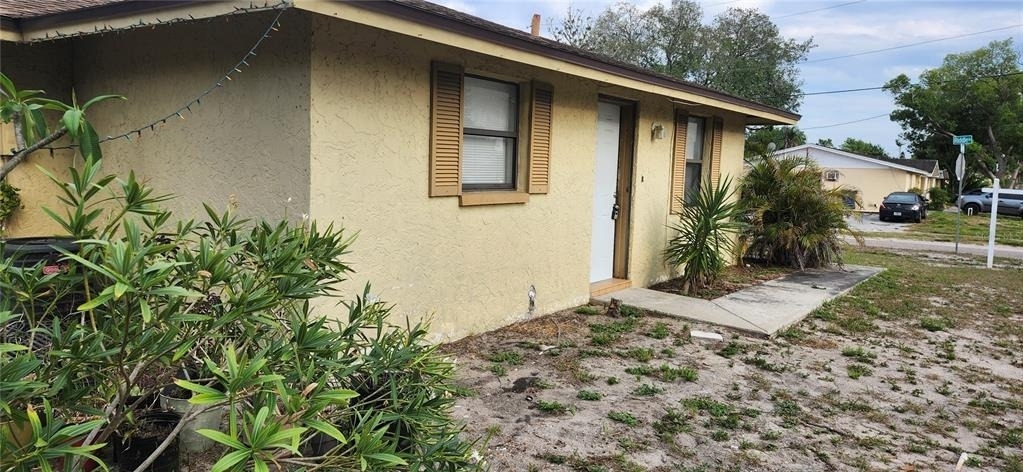 5509 Riddle Road - Photo 2