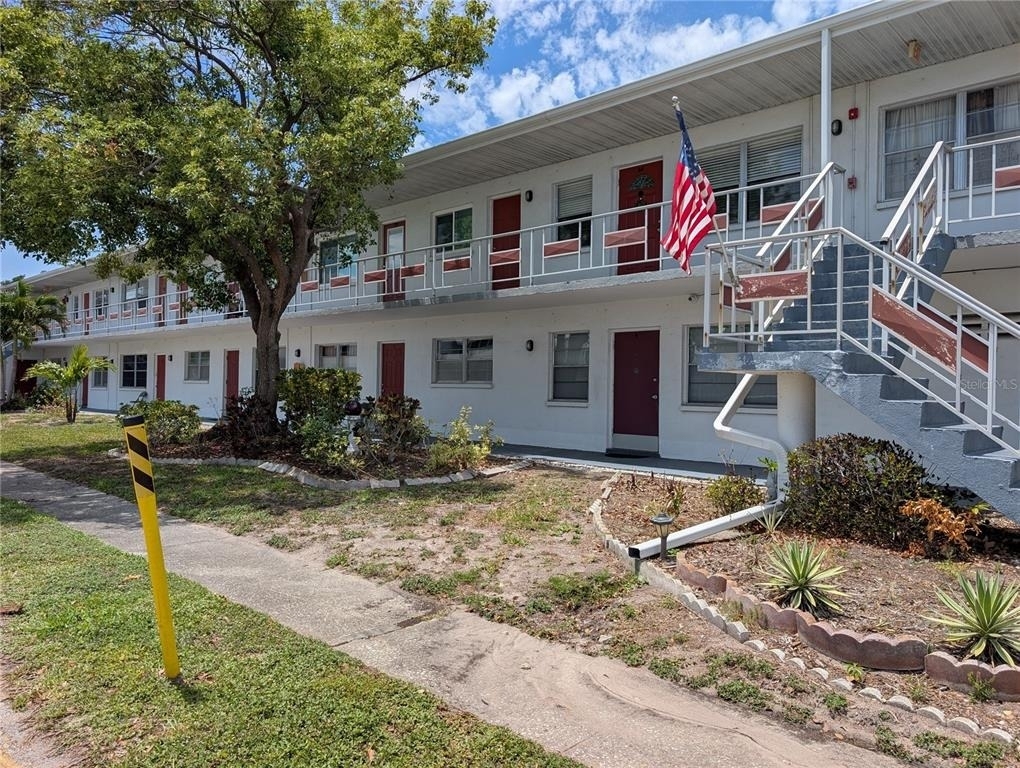 5850 18th Street N - Photo 36