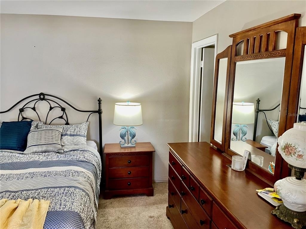 11100 86th Avenue - Photo 18