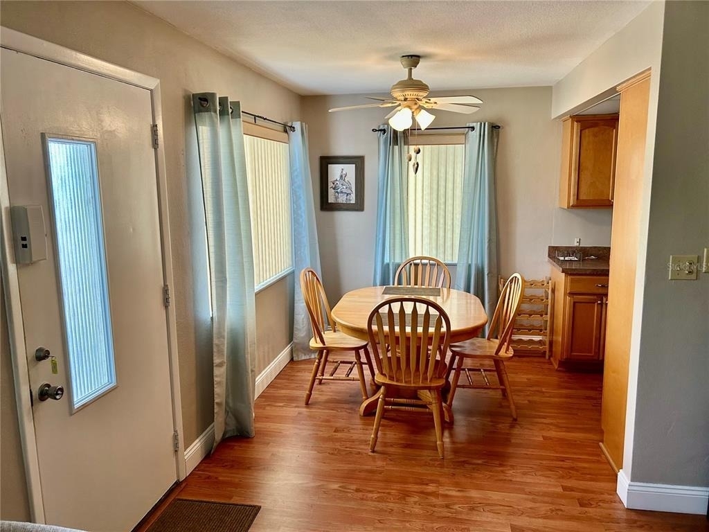 11100 86th Avenue - Photo 27