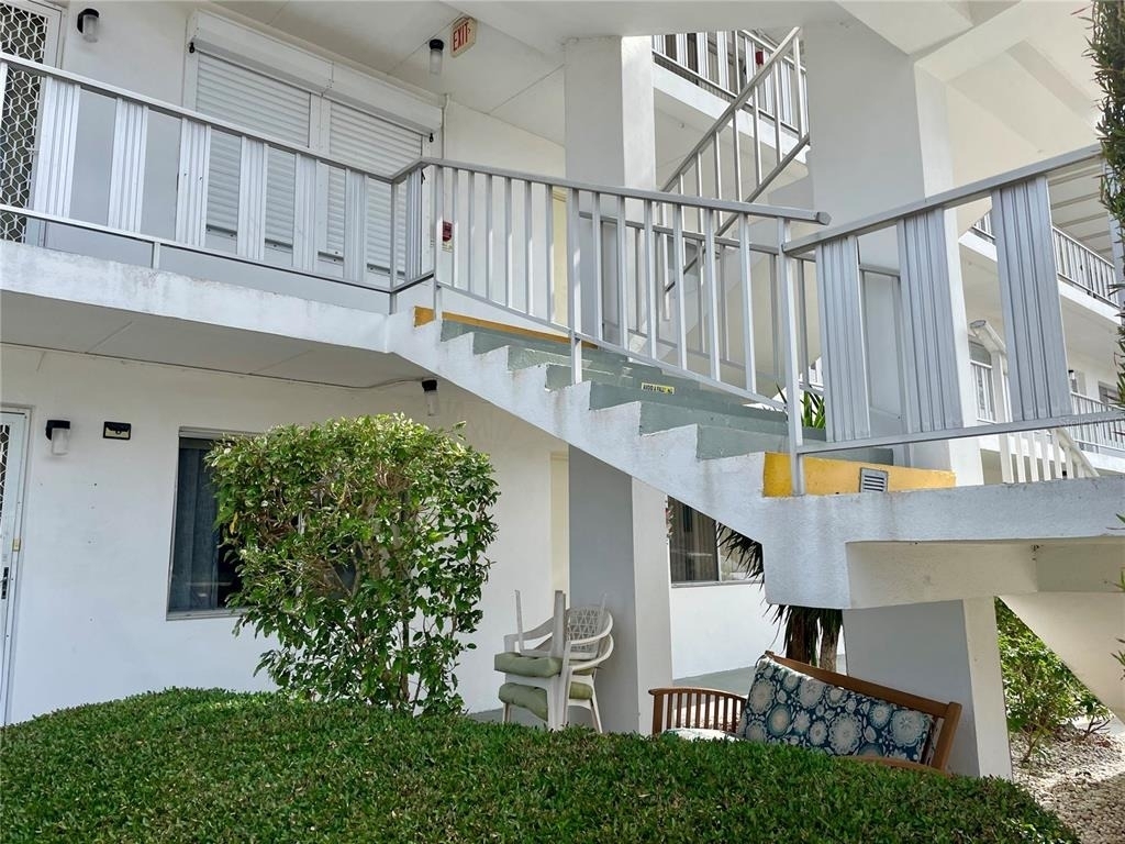 11100 86th Avenue - Photo 12