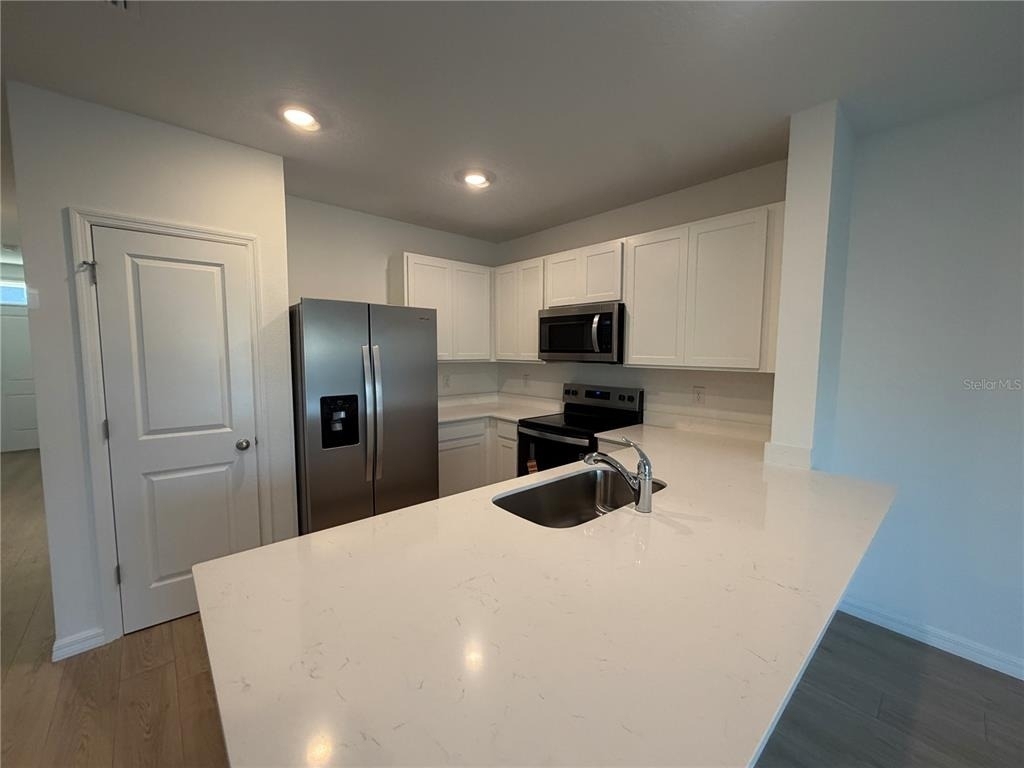 32538 Midsummer Night Lane - Photo 9