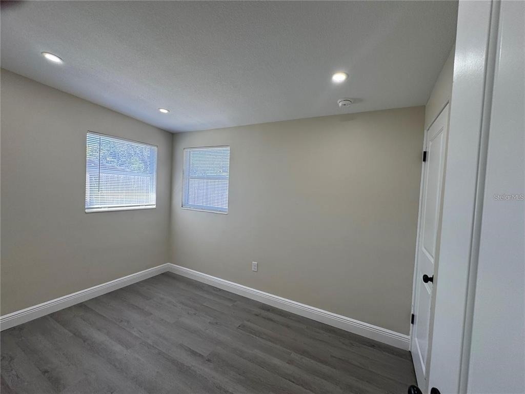 7039 Lenox Drive - Photo 10
