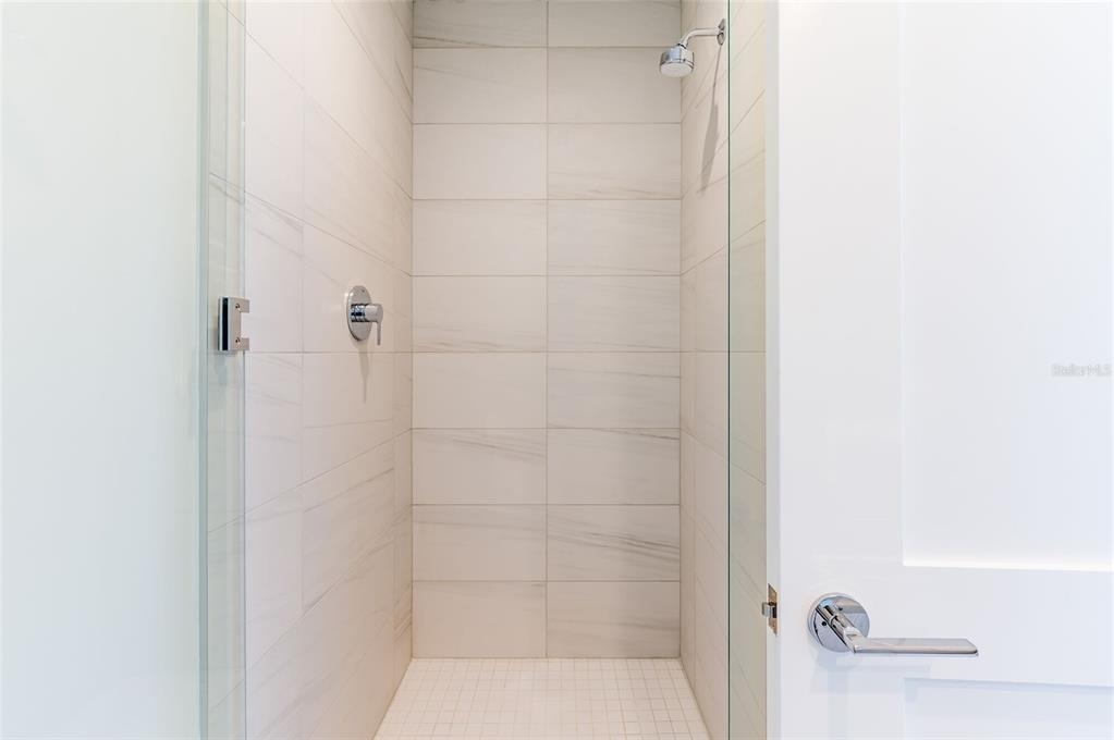 275 1st Avenue South - Photo 22