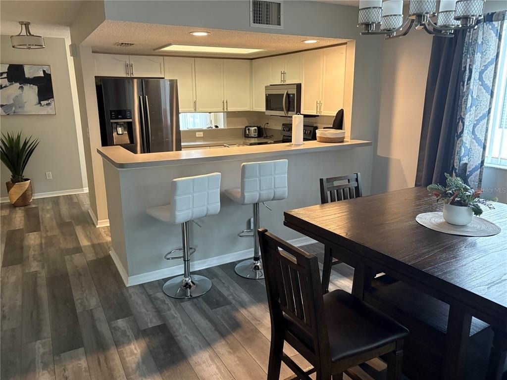 9122 Jakes Path - Photo 4