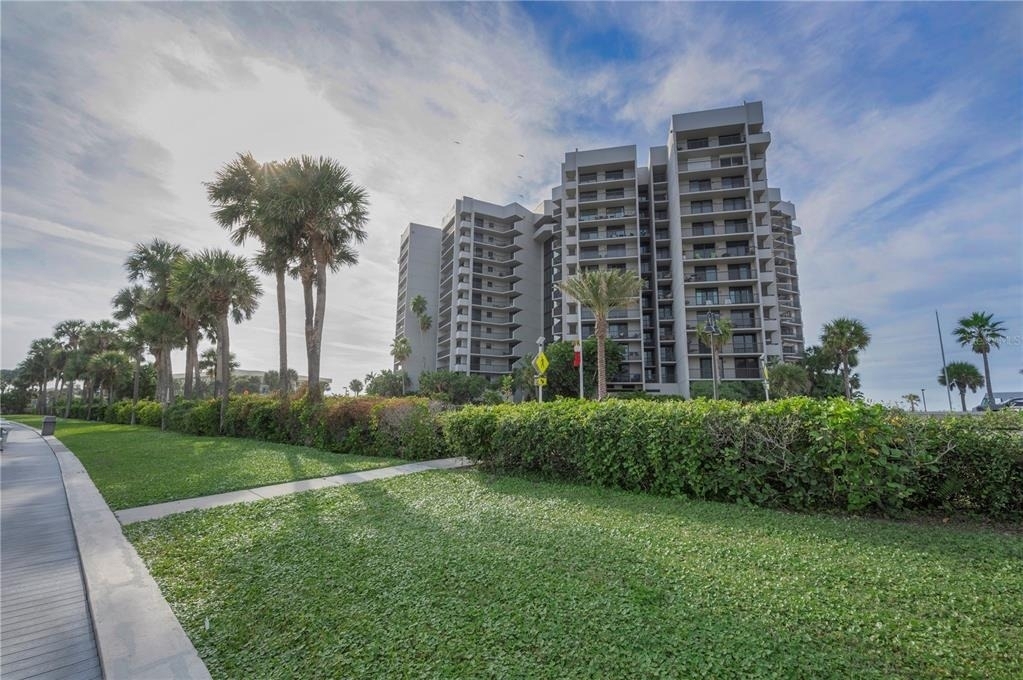 1600 Gulf Boulevard - Photo 7
