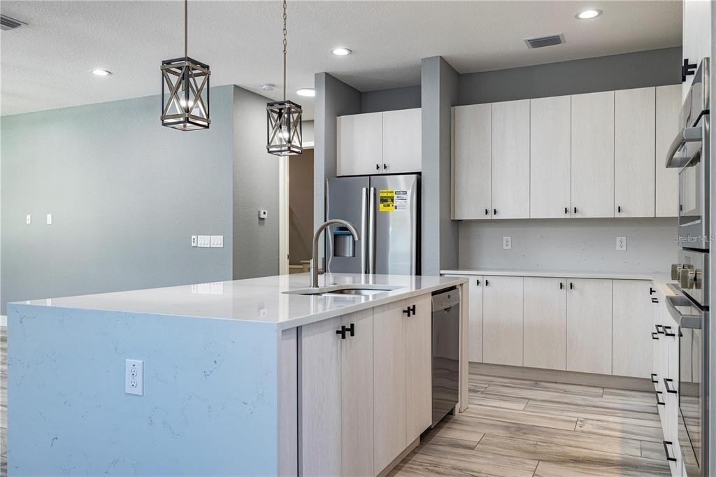4205 W Arch Street - Photo 3