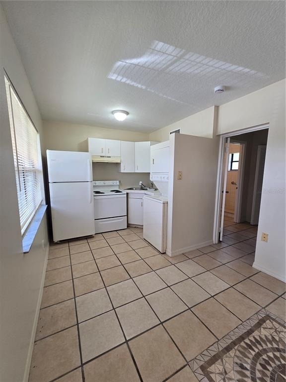 2150 Barbara Drive - Photo 3