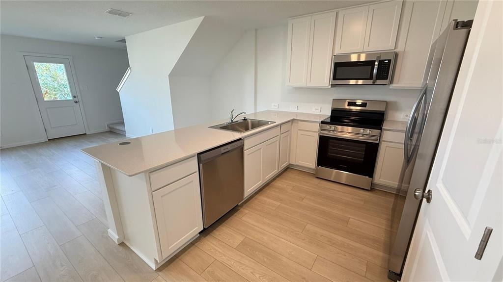 837 Lynx Street - Photo 6