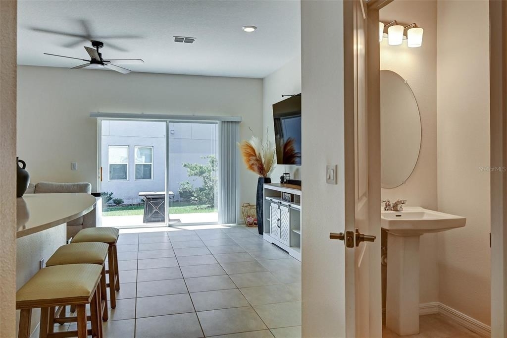 1414 Anchor Bend Way - Photo 4