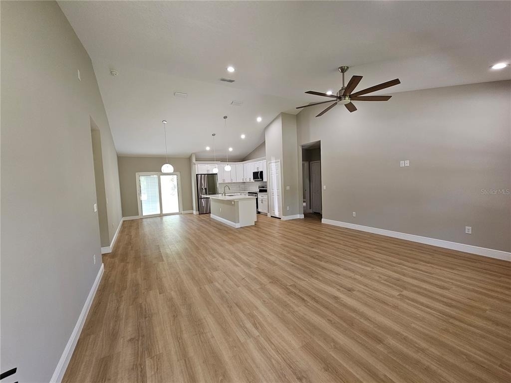 6920 Se 123rd Place - Photo 1