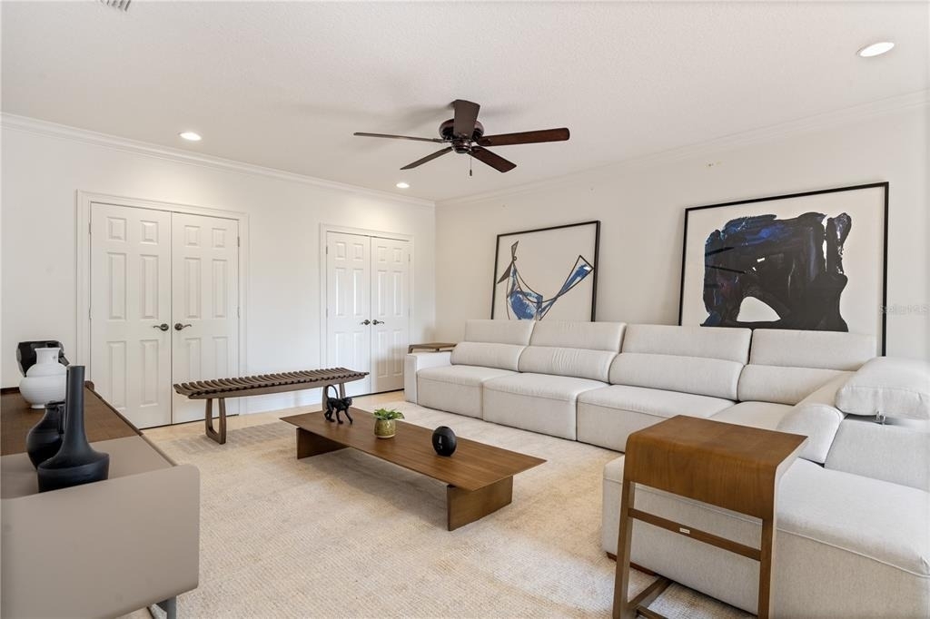 325 Magnolia Street - Photo 11