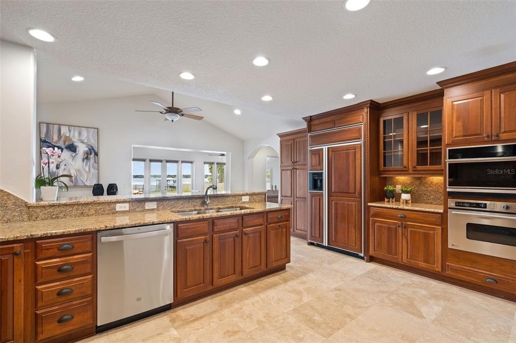 325 Magnolia Street - Photo 9