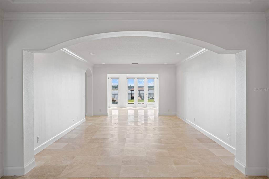 325 Magnolia Street - Photo 4