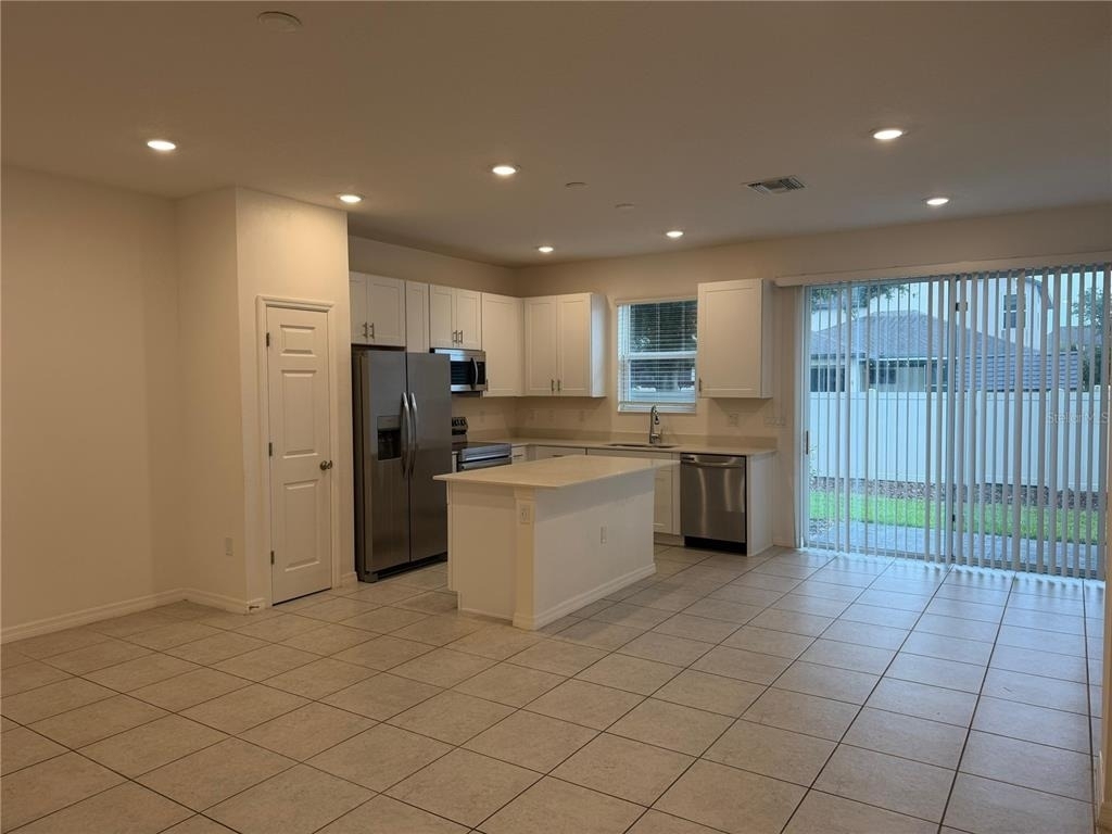 1305 Stockwell Avenue - Photo 1