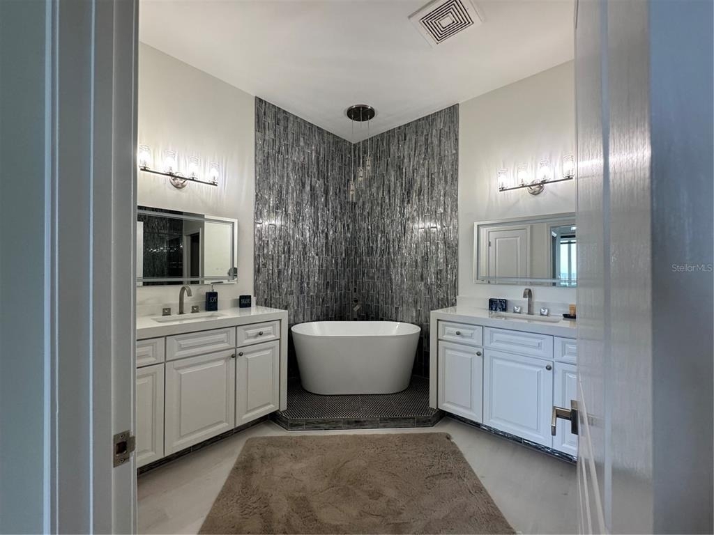 200 Ocean Crest Drive - Photo 28