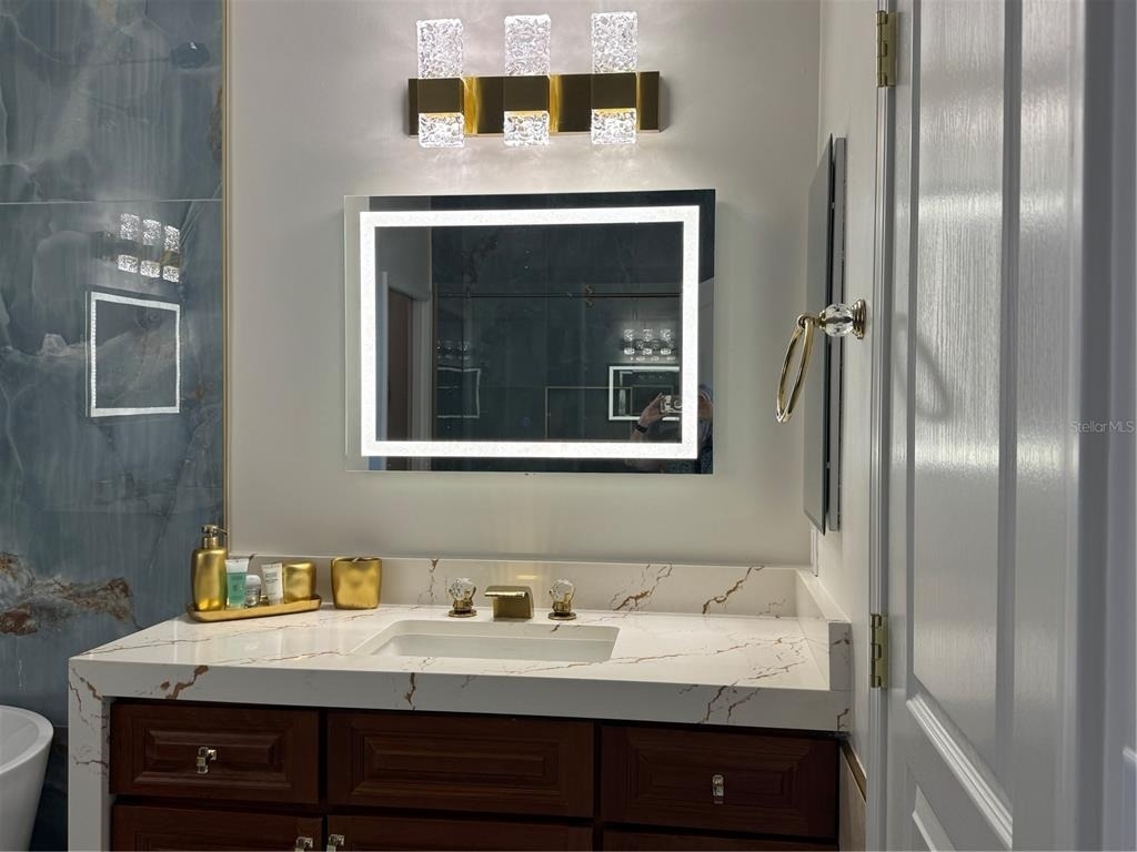200 Ocean Crest Drive - Photo 37