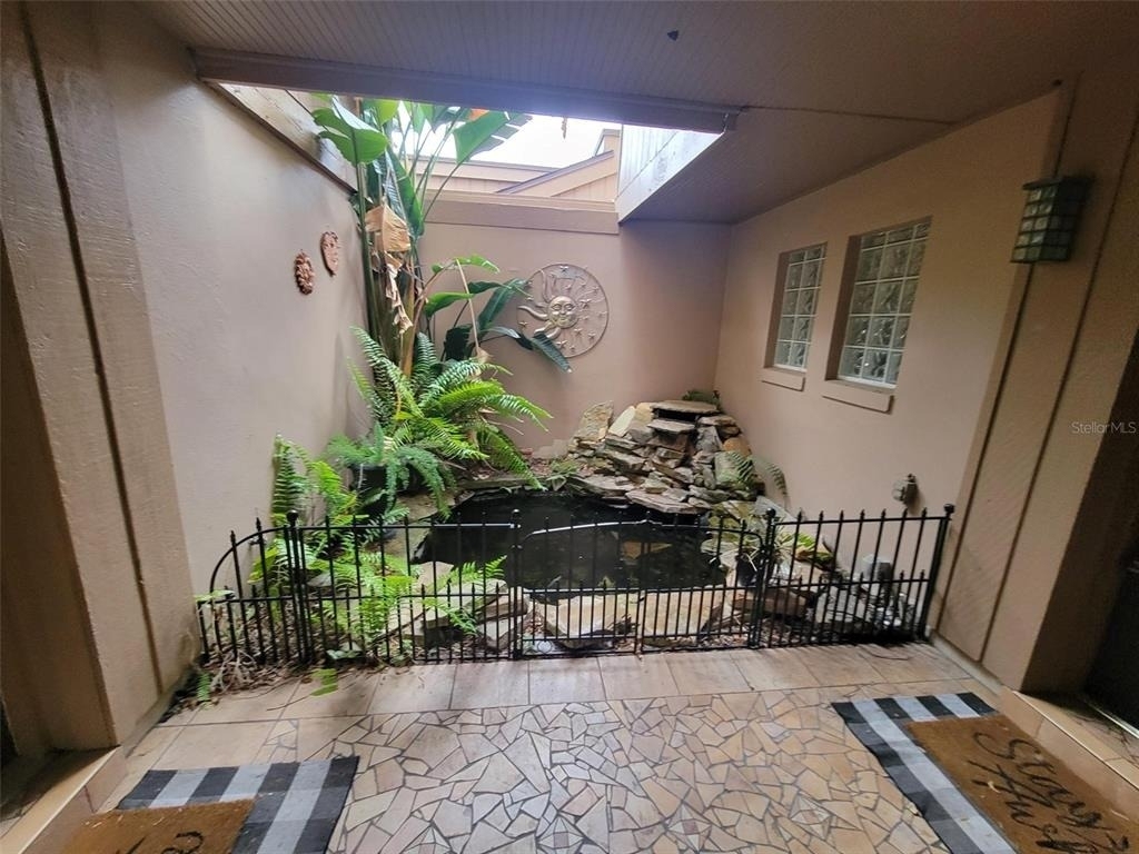 101 Cedar Point Lane - Photo 2
