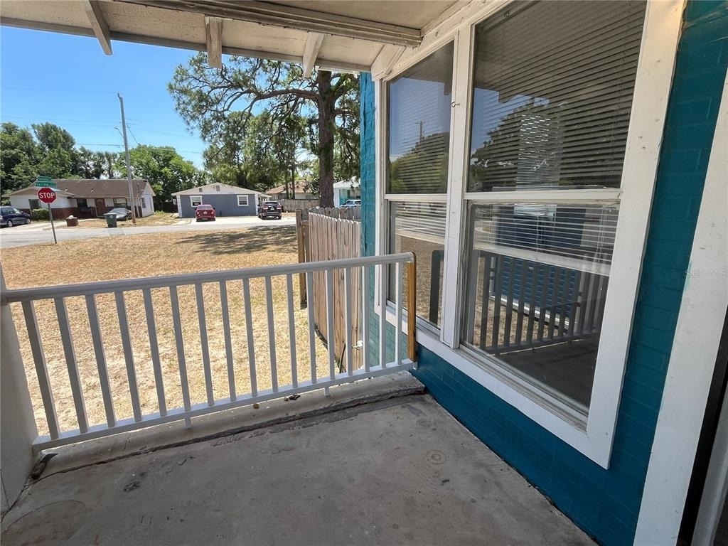 704 Tennessee Street - Photo 3