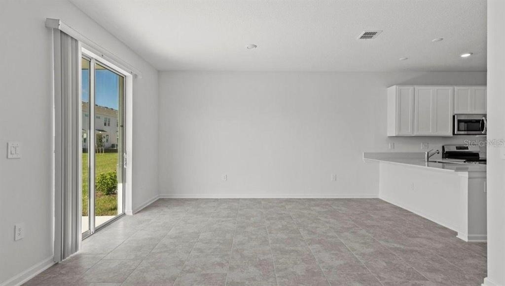 3302 Laurent Loop - Photo 7