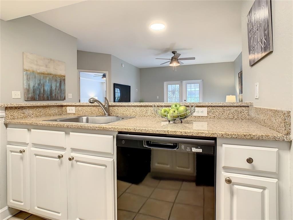 7503 Atlantis Way - Photo 34
