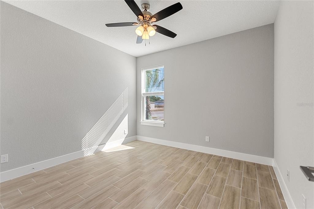 802 James Drive - Photo 16