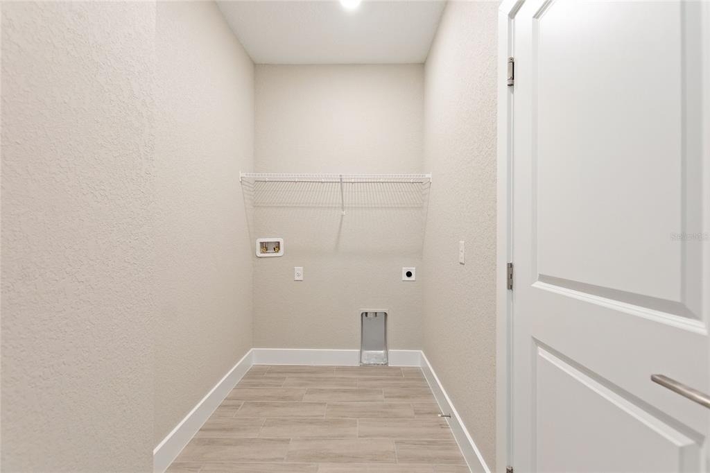 302 Elderberry Court - Photo 21