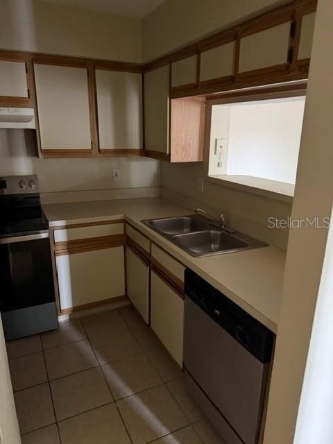 208 Afton Square - Photo 1