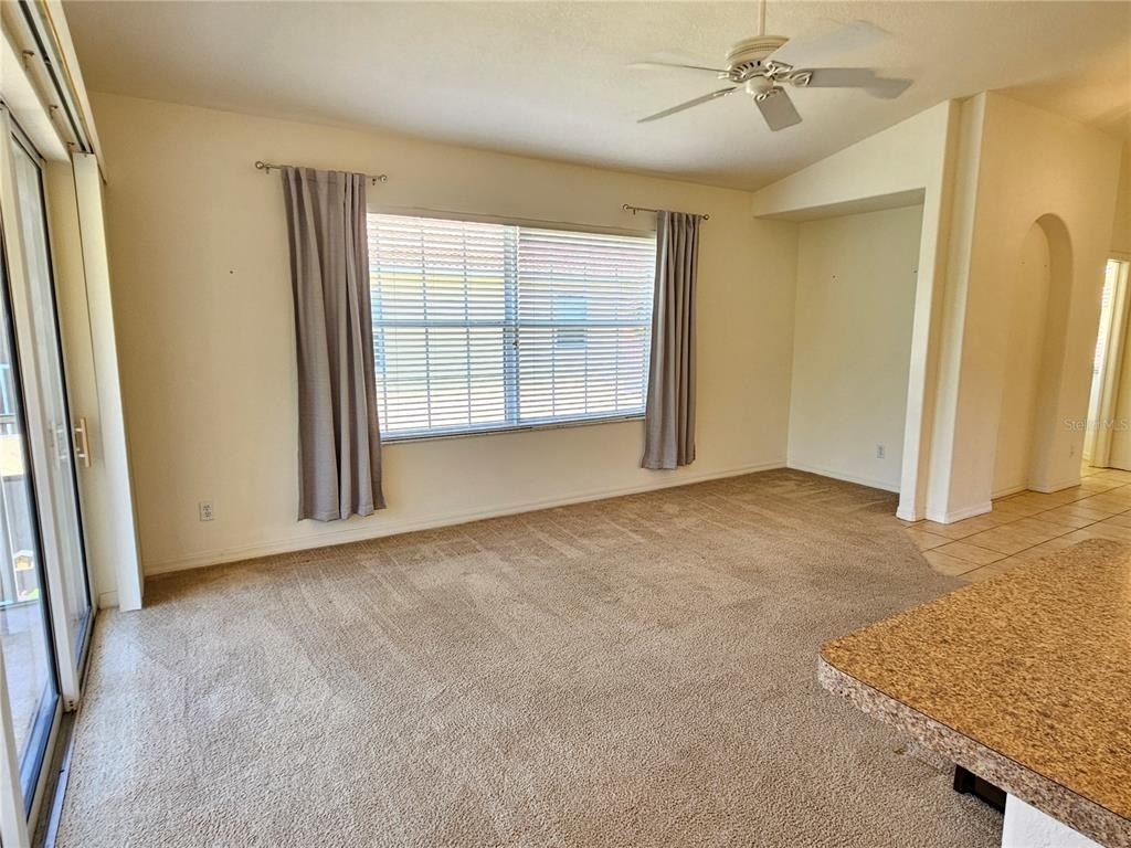 904 Casa Del Lago Way - Photo 14