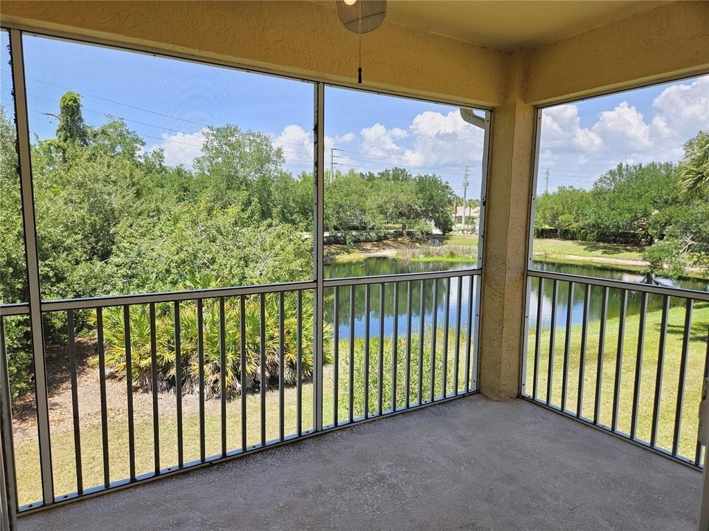 904 Casa Del Lago Way - Photo 10