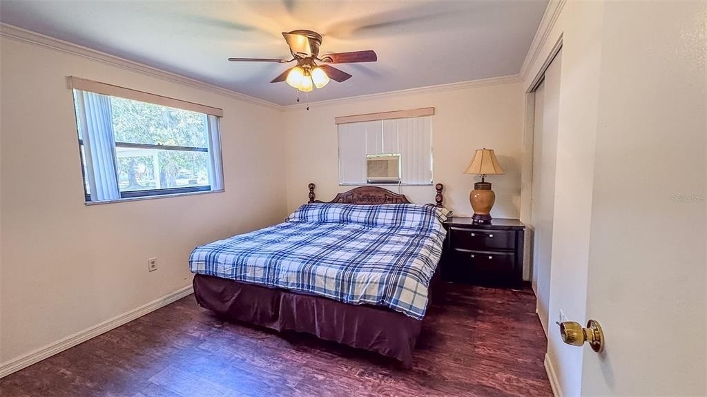 3895 Conine Drive E - Photo 9