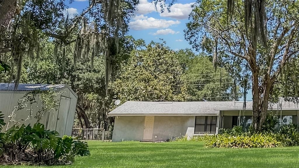 3895 Conine Drive E - Photo 12