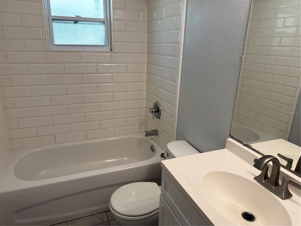 1009 Mccormack Street - Photo 7