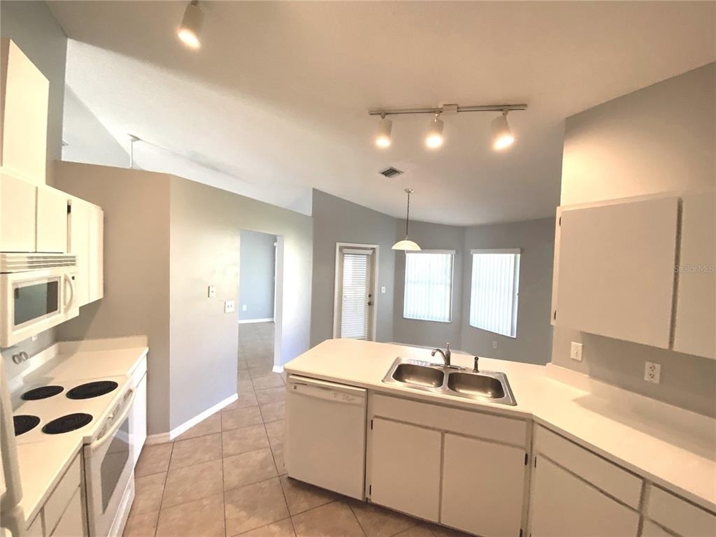 100 Wood Haven Drive - Photo 1