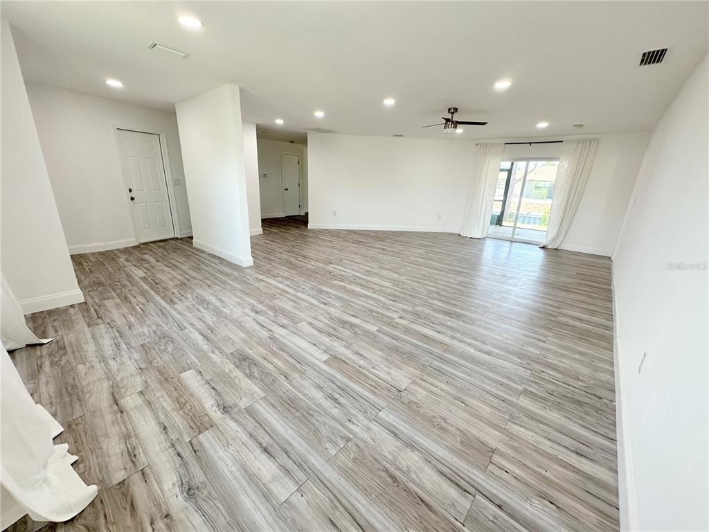 1081 Humboldt Street - Photo 2