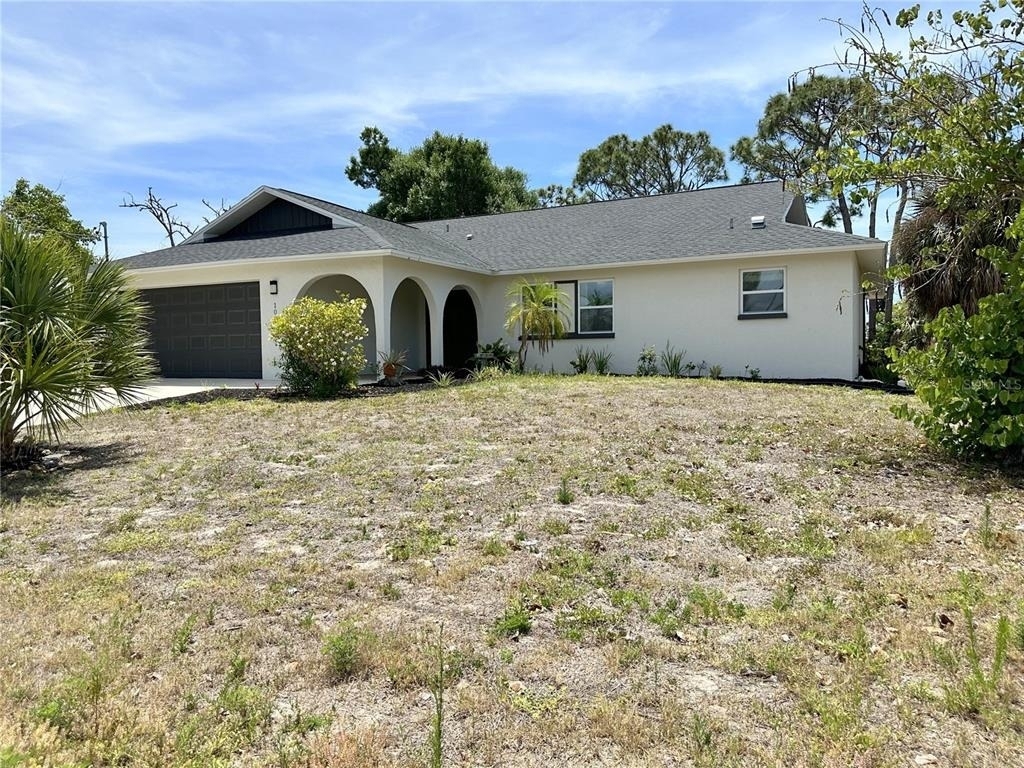 1081 Humboldt Street - Photo 0