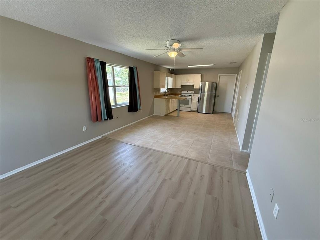 11081 Pendleton Avenue - Photo 10