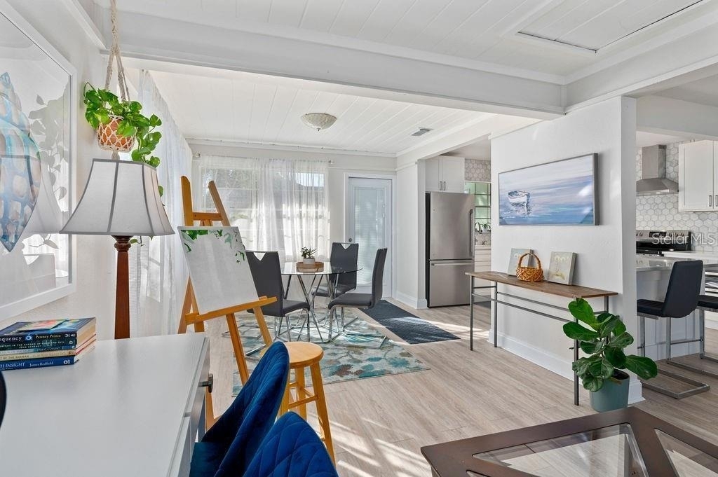 2676 Martin Street - Photo 7