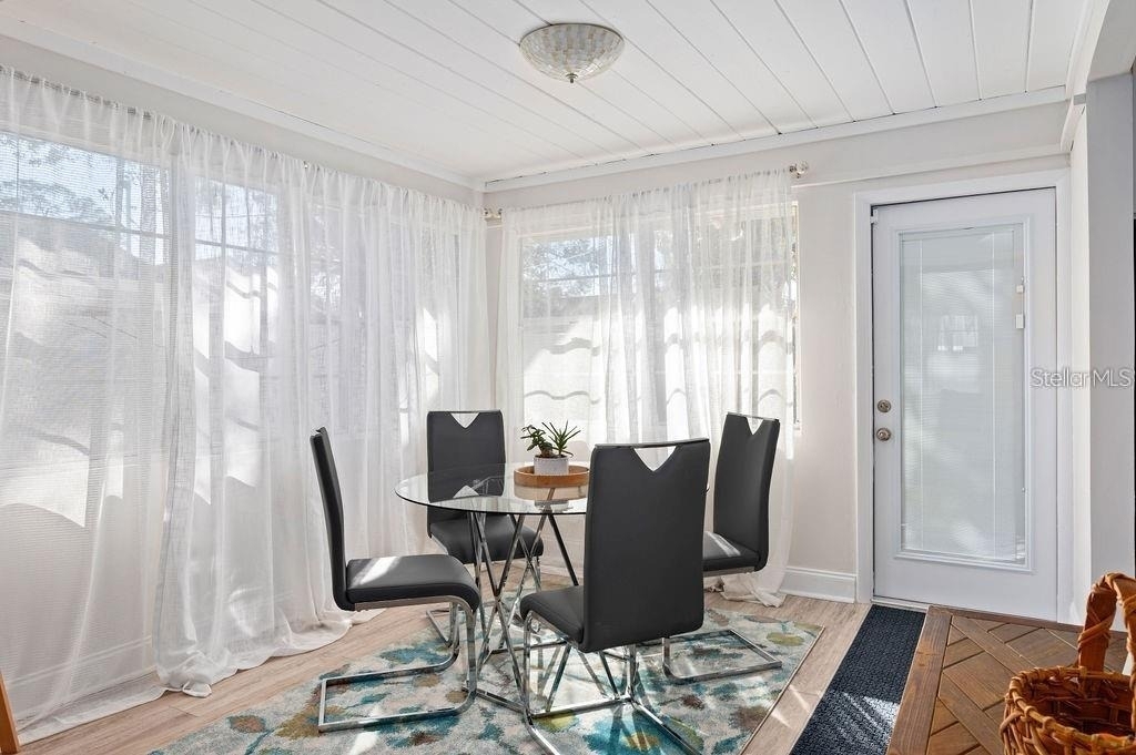 2676 Martin Street - Photo 11
