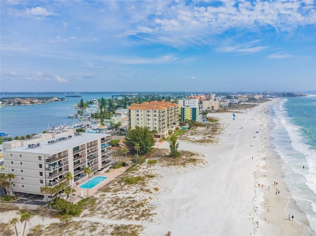 13650 Gulf Boulevard - Photo 1